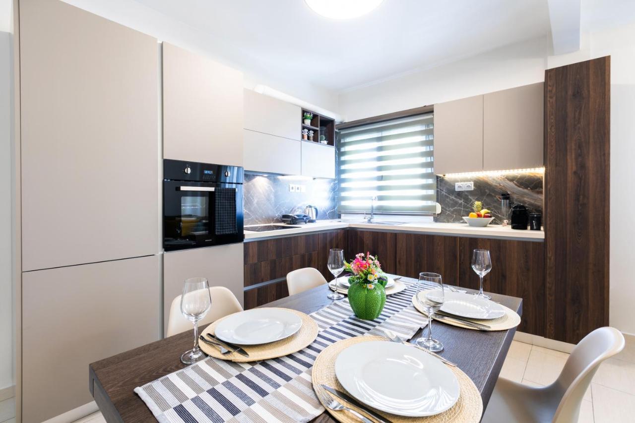 Sleeping Beauty Apartment City Center!! Tesalonika Bagian luar foto