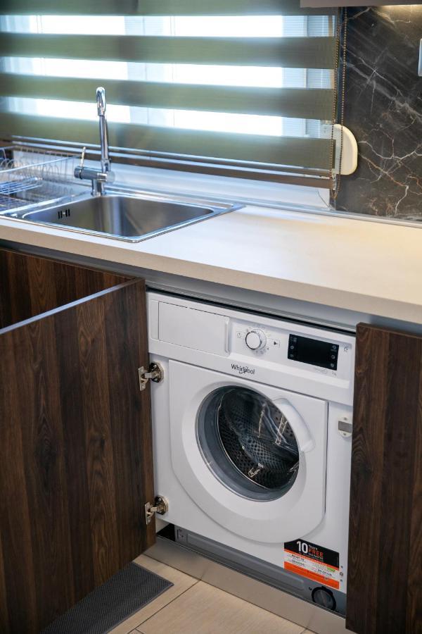 Sleeping Beauty Apartment City Center!! Tesalonika Bagian luar foto